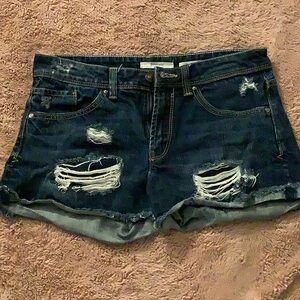 STRADIVARIUS DENIM SHORTS SIZE 4